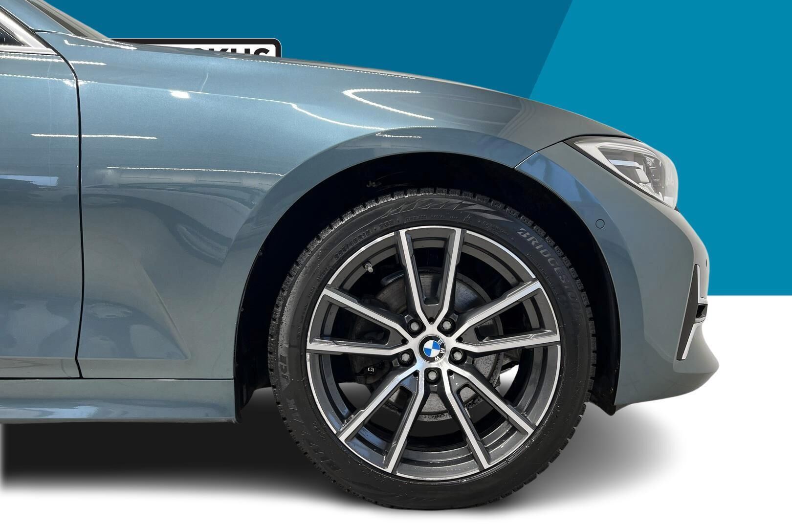 BMW 3-sarja iso kuva 13