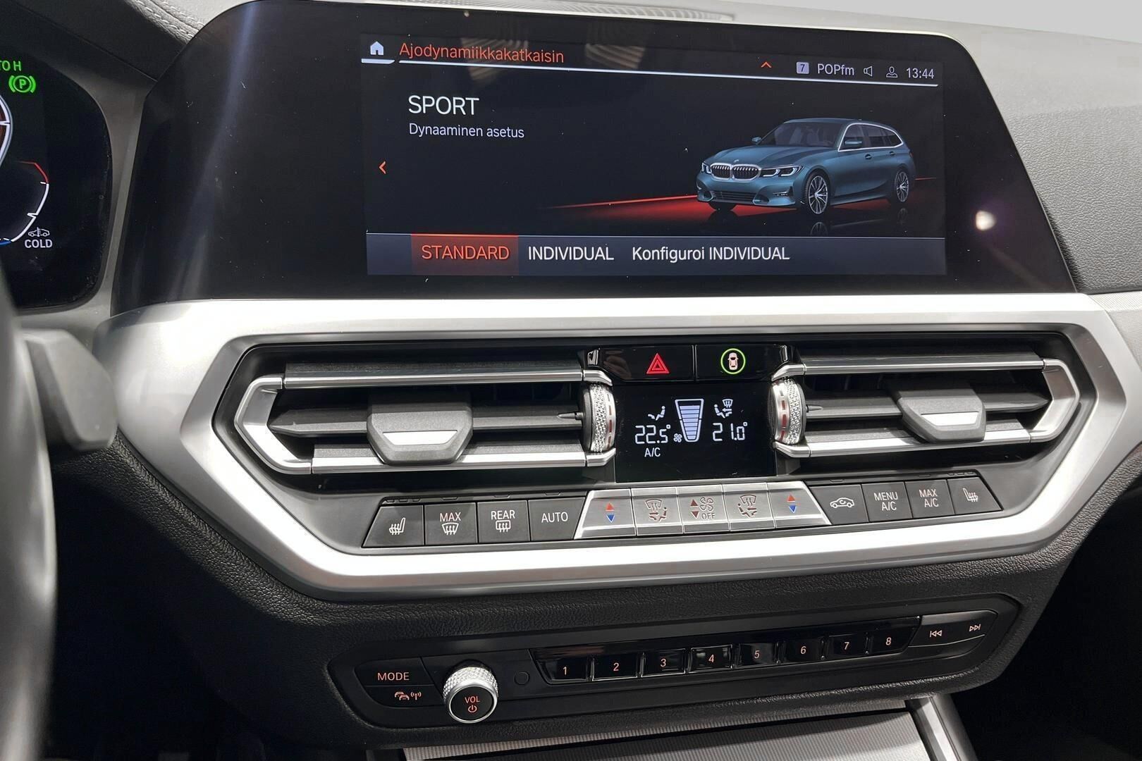 BMW 3-sarja iso kuva 22