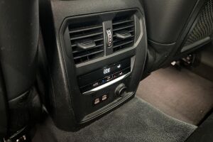 BMW 3-sarja esikatselu 28