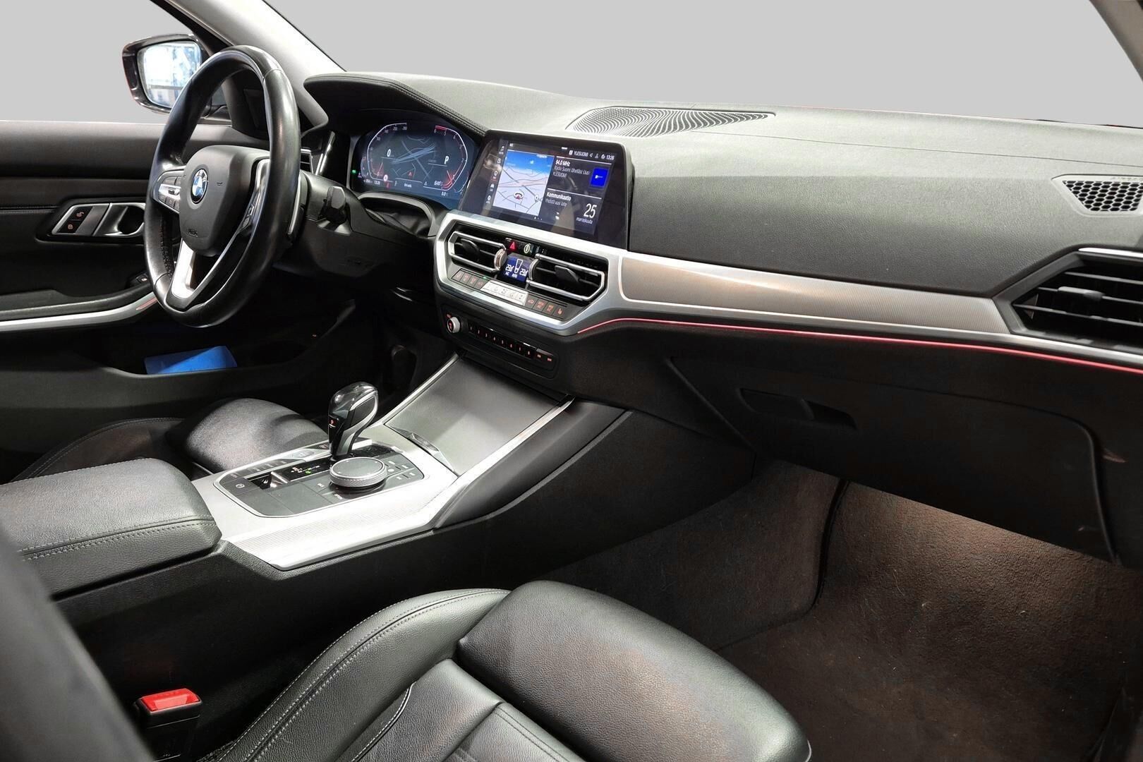 BMW 3-sarja iso kuva 2