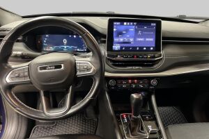 Jeep Compass esikatselu 7
