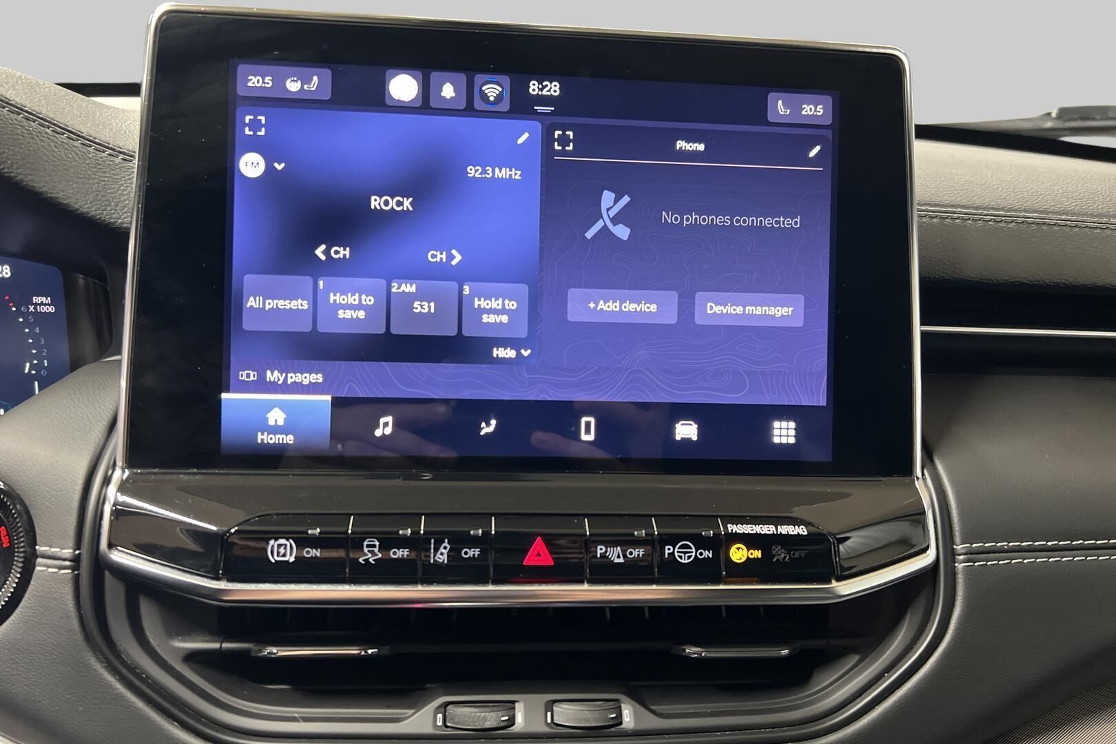 Jeep Compass iso kuva 11