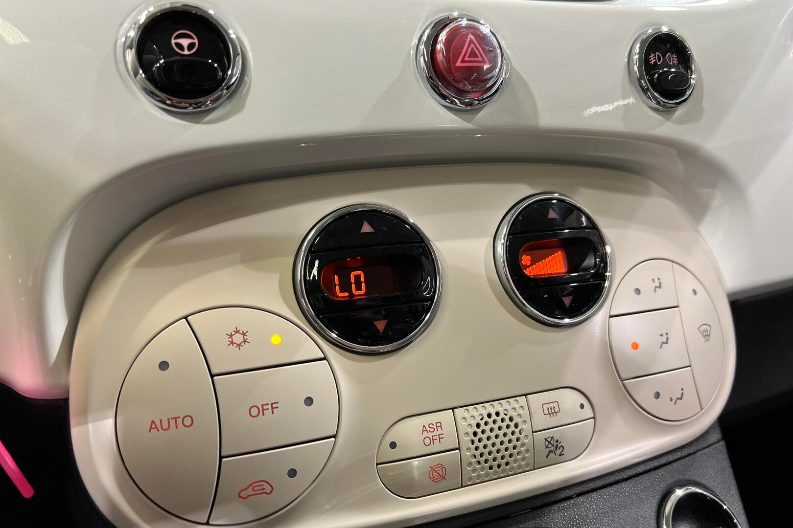 Fiat 500 iso kuva 24
