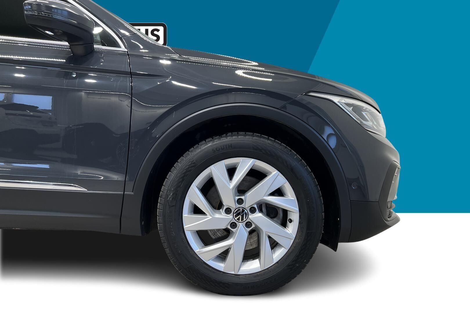 Volkswagen Tiguan iso kuva 11