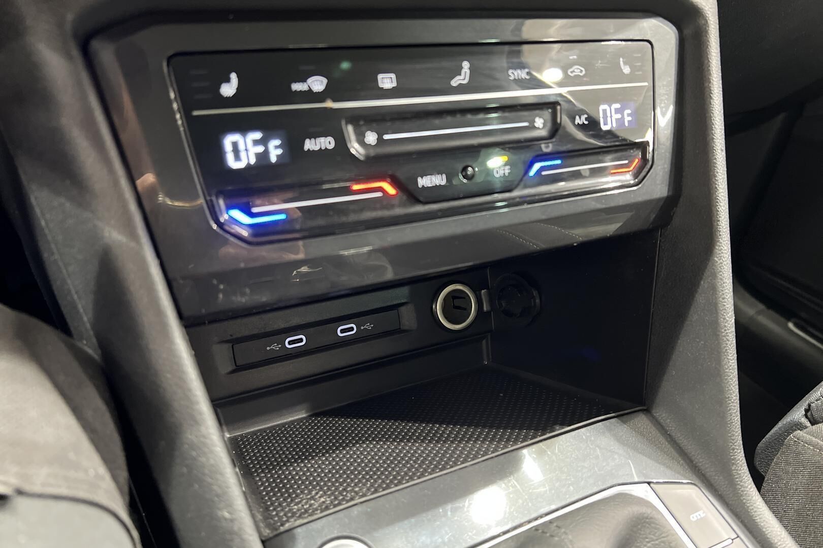 Volkswagen Tiguan iso kuva 22