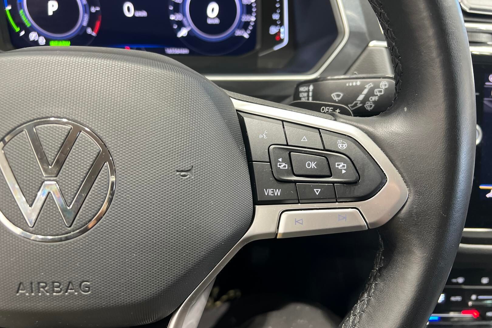 Volkswagen Tiguan iso kuva 0
