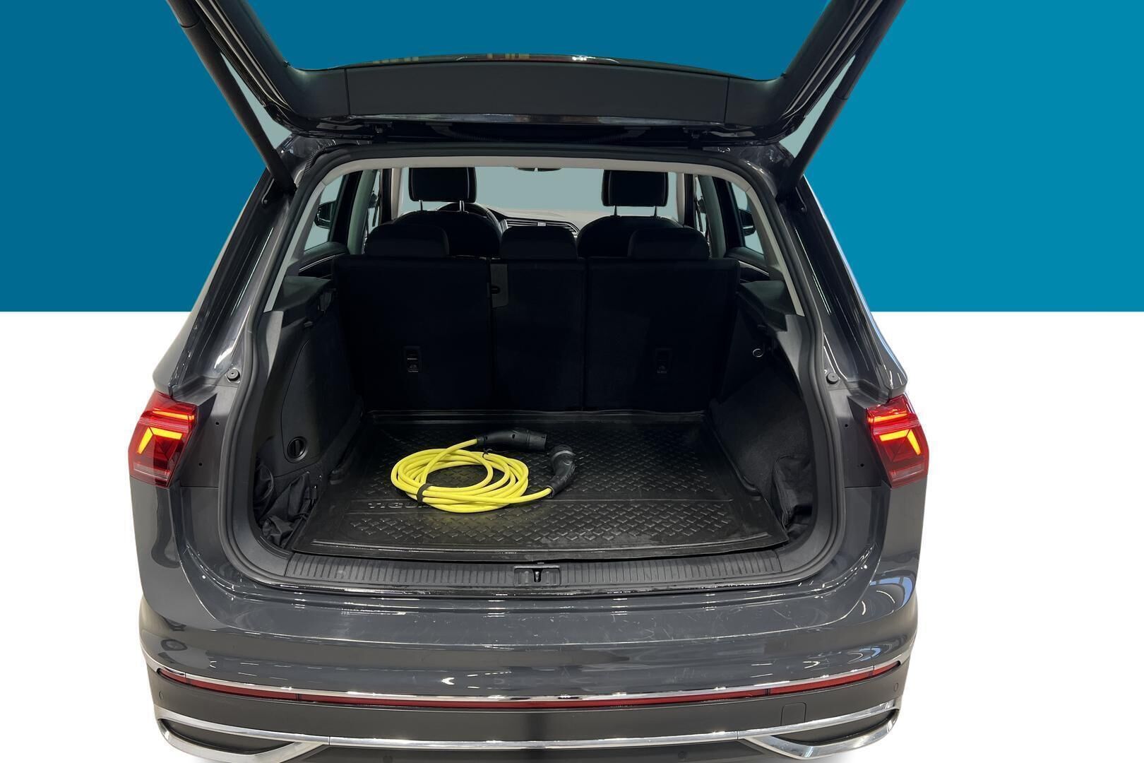 Volkswagen Tiguan iso kuva 10