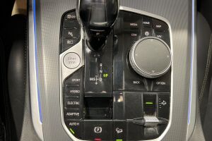 BMW X5 esikatselu 14