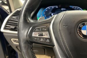 BMW X5 esikatselu 16