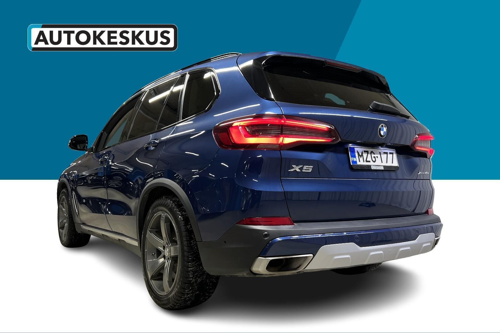 BMW X5 iso kuva 5