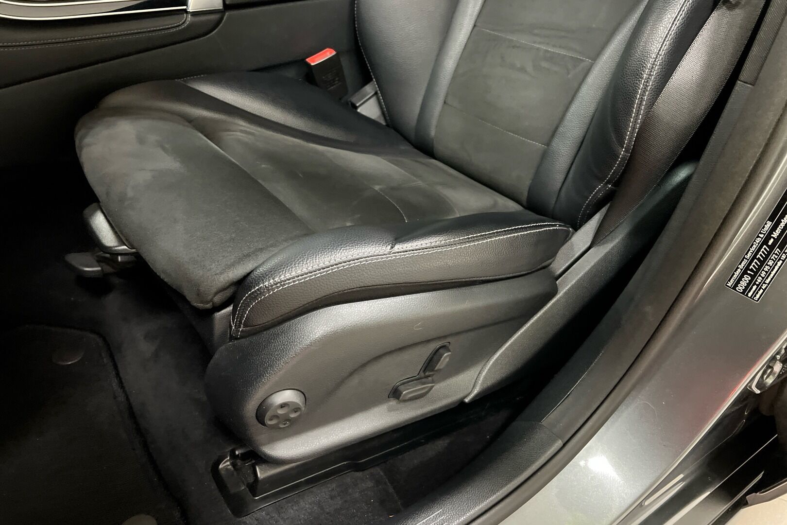 Mercedes-Benz GLC iso kuva 20