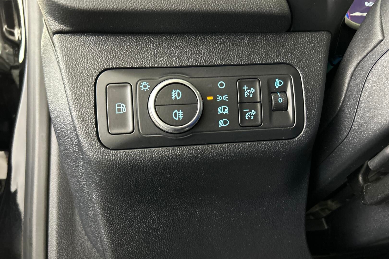 Ford Kuga iso kuva 23