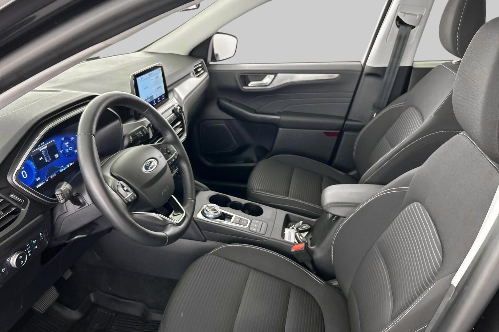 Ford Kuga iso kuva 8