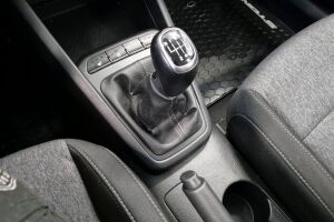 Kia Stonic esikatselu 16