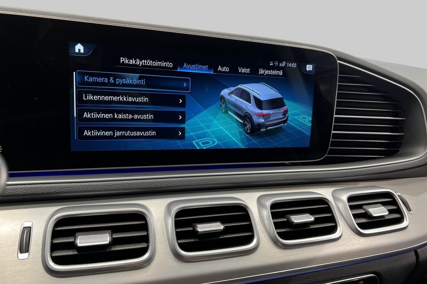 Mercedes-Benz GLE iso kuva 18