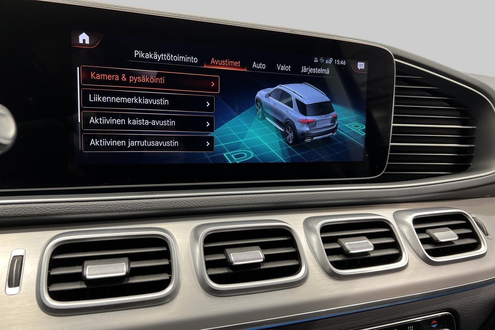 Mercedes-Benz GLE iso kuva 19