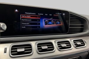 Mercedes-Benz GLE esikatselu 21