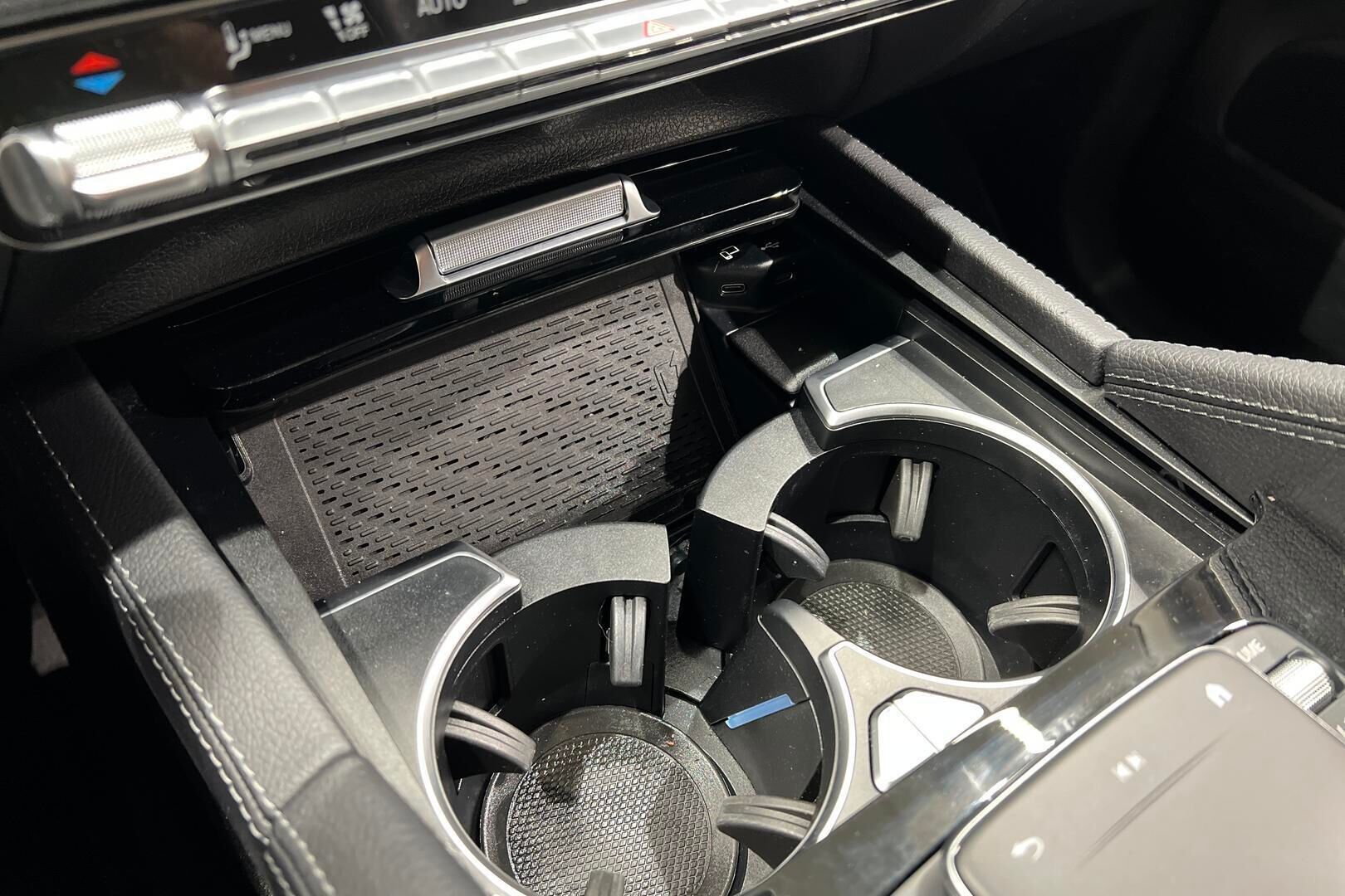 Mercedes-Benz GLE iso kuva 22