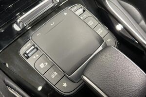 Mercedes-Benz GLE esikatselu 24