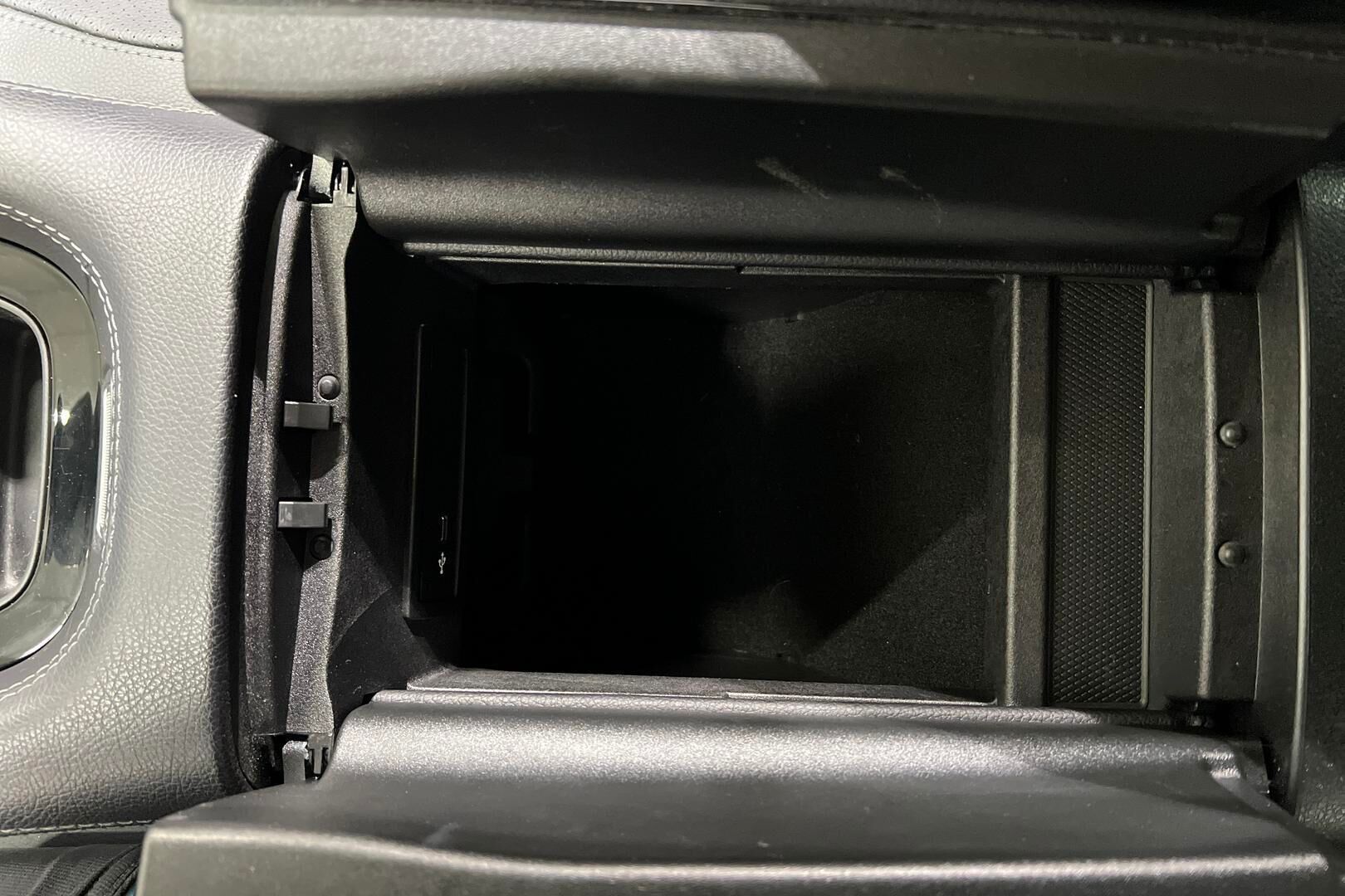 Mercedes-Benz GLE iso kuva 25