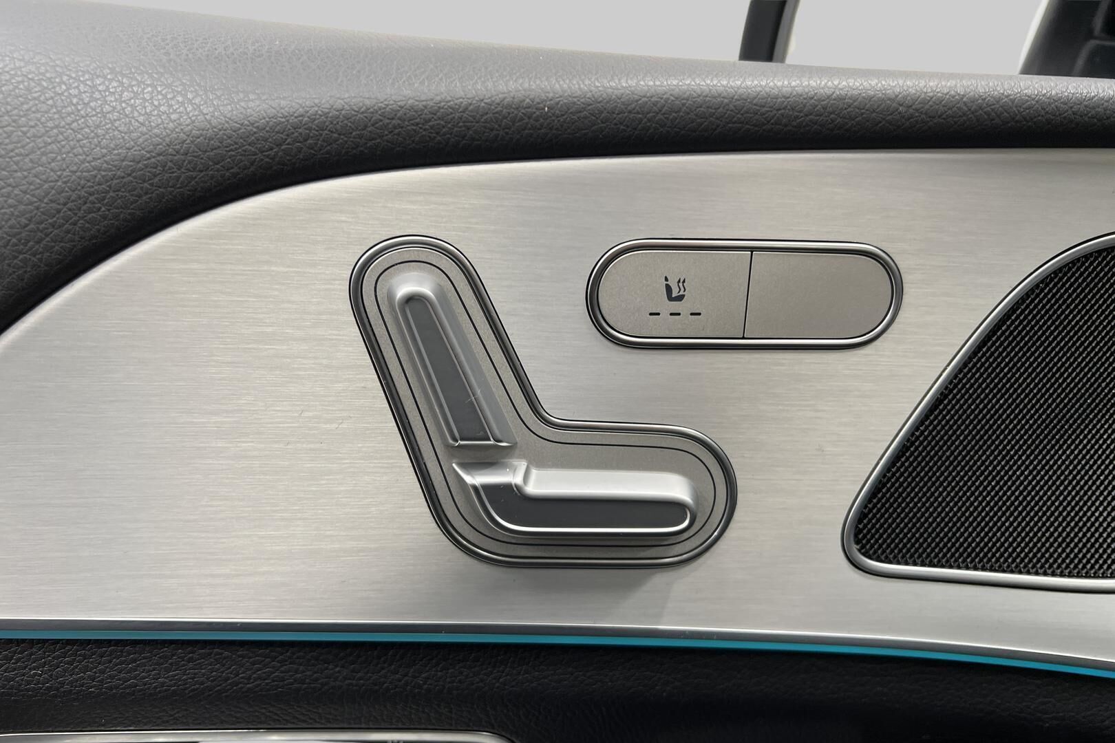 Mercedes-Benz GLE iso kuva 30