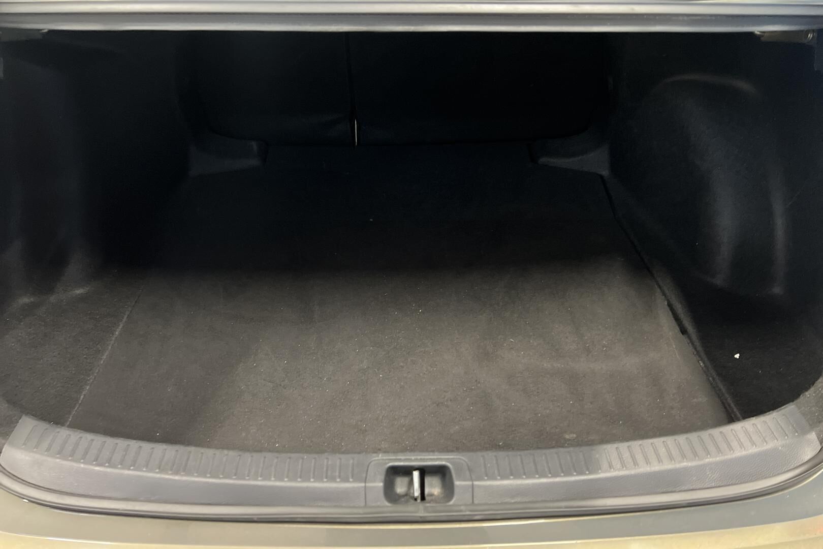 Toyota Corolla iso kuva 10