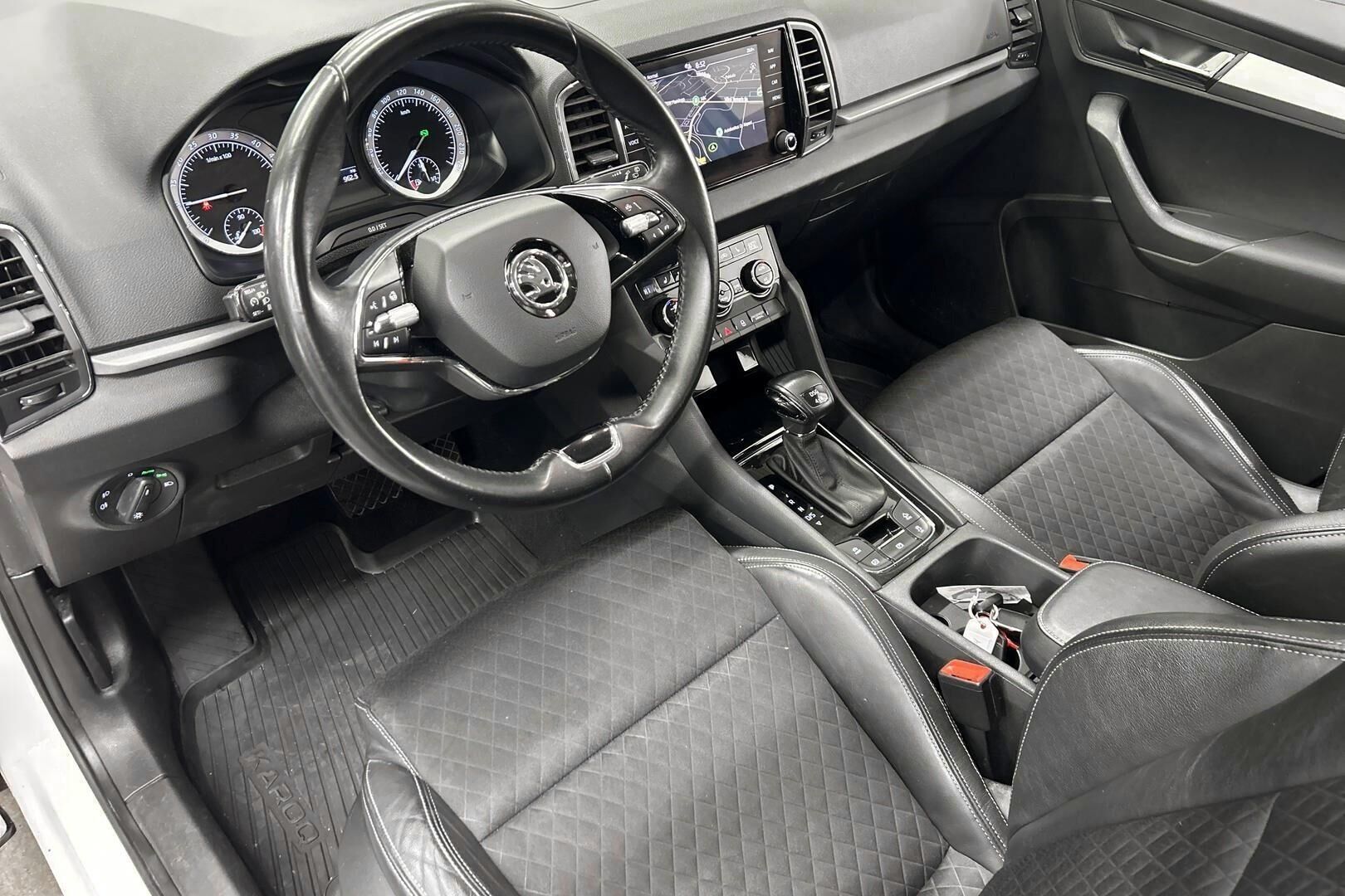 Skoda Karoq iso kuva 10
