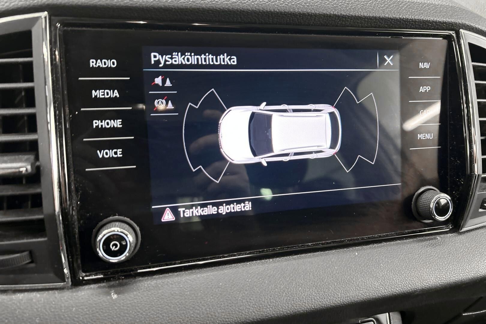 Skoda Karoq iso kuva 19