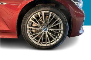 BMW 3-sarja esikatselu 33