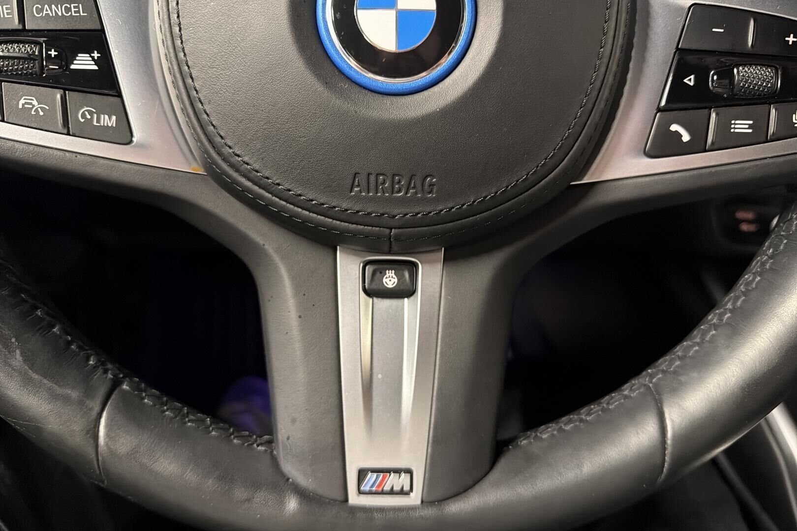 BMW 3-sarja iso kuva 17