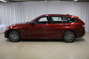 BMW 3-sarja esikatselu 2
