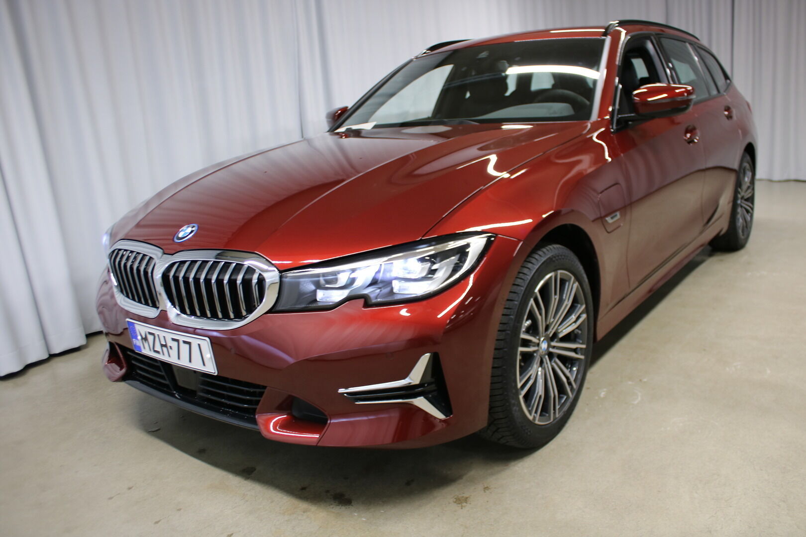 BMW 3-sarja iso kuva 0