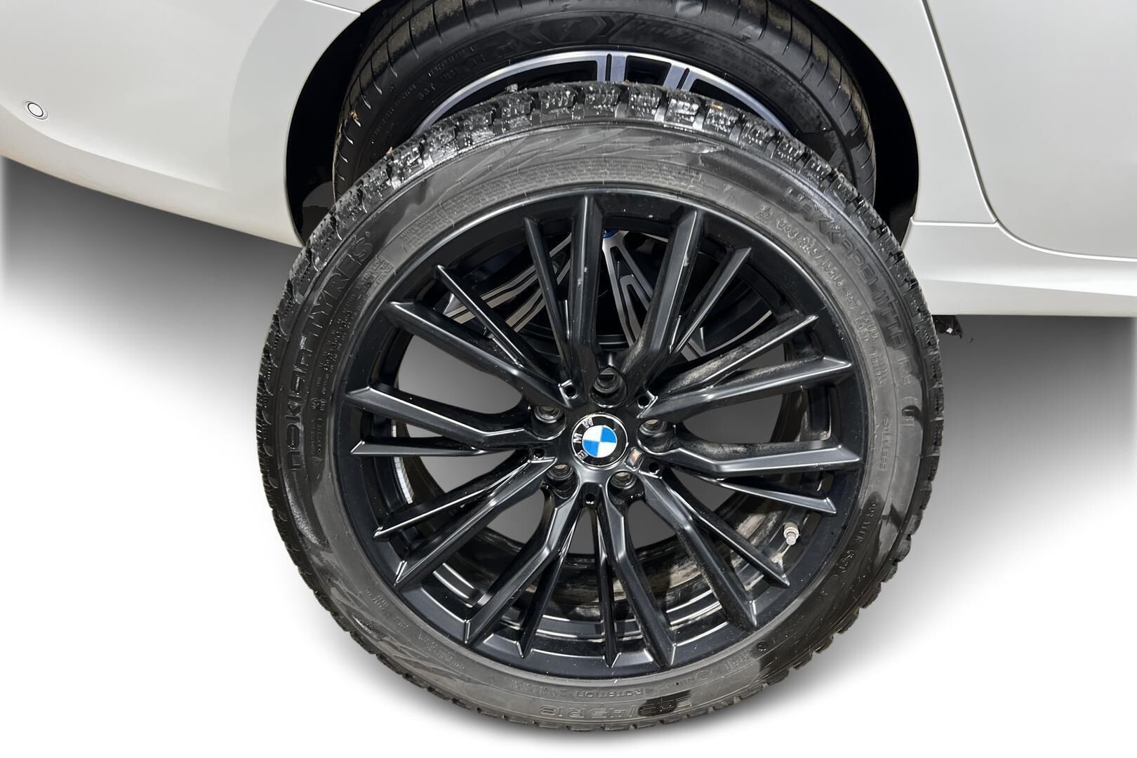 BMW 3-sarja iso kuva 21