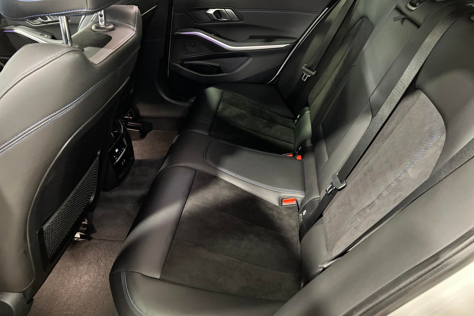 BMW 3-sarja iso kuva 9
