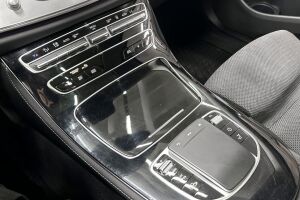 Mercedes-Benz E esikatselu 16