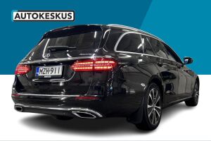 Mercedes-Benz E esikatselu 5