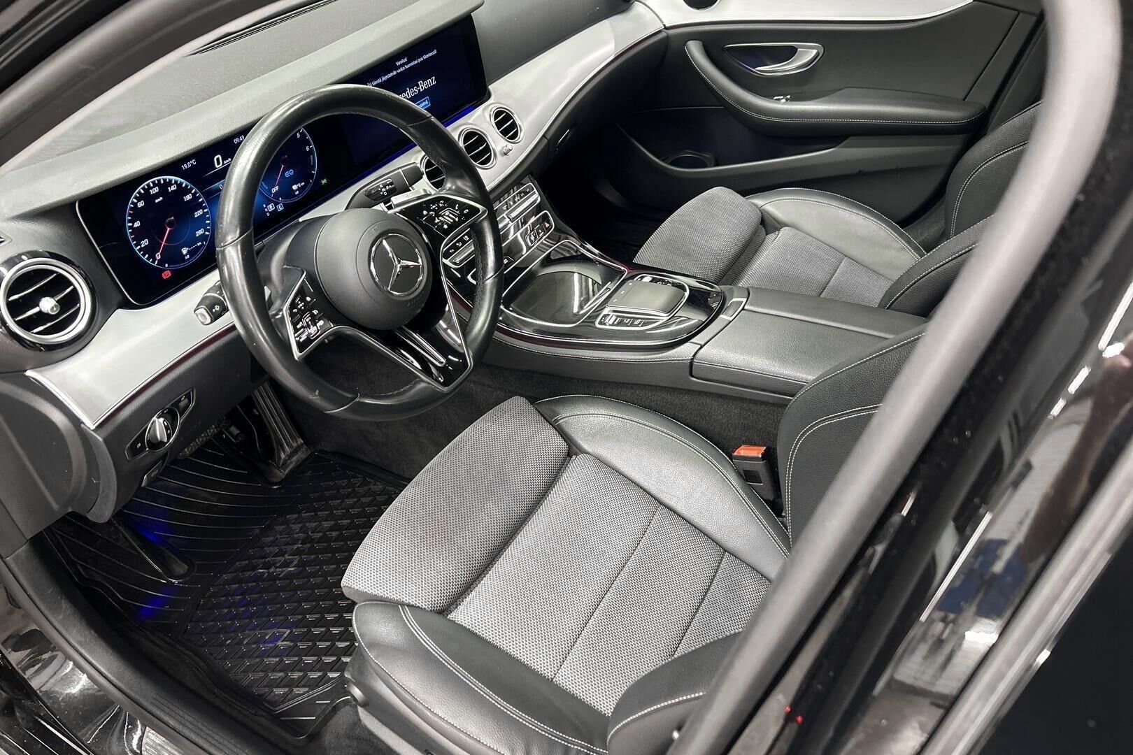 Mercedes-Benz E iso kuva 9