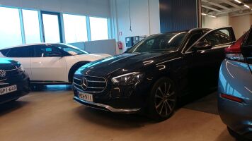 Mercedes-Benz E esikatselu 0