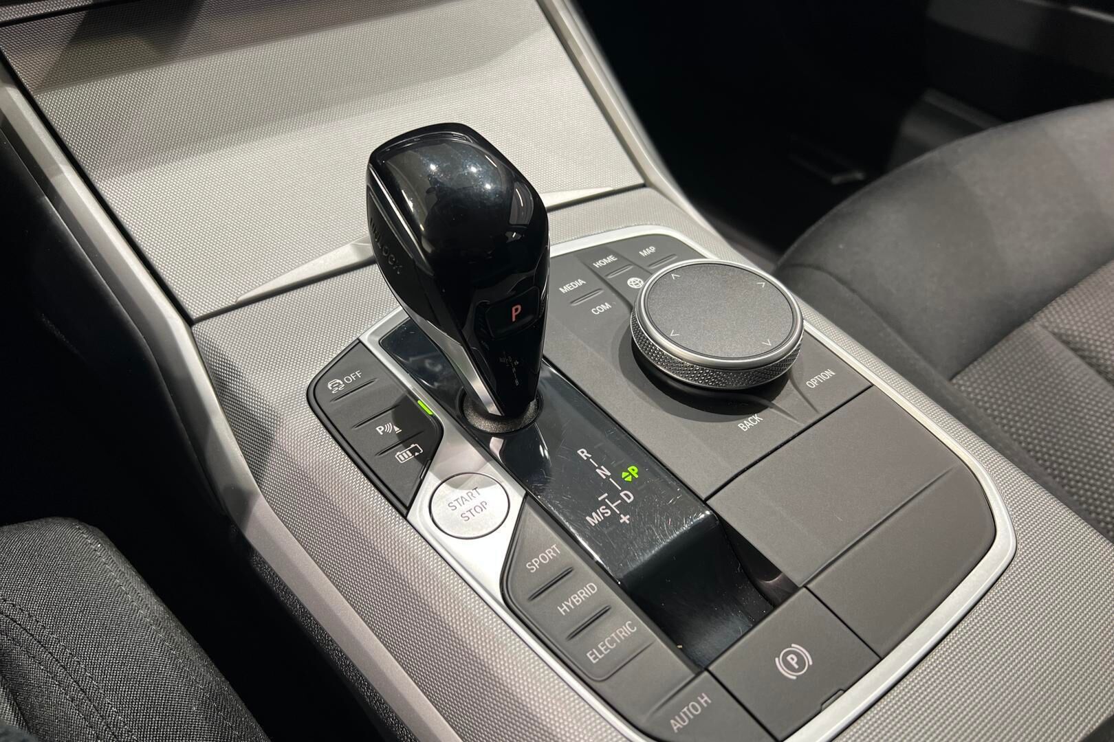 BMW 3-sarja iso kuva 18