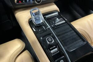 Volvo S90 esikatselu 19