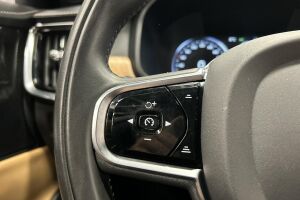 Volvo S90 esikatselu 22