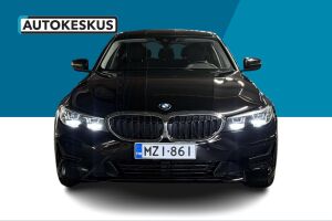 BMW 3-sarja esikatselu 1