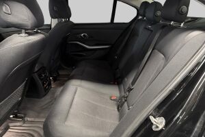 BMW 3-sarja esikatselu 9