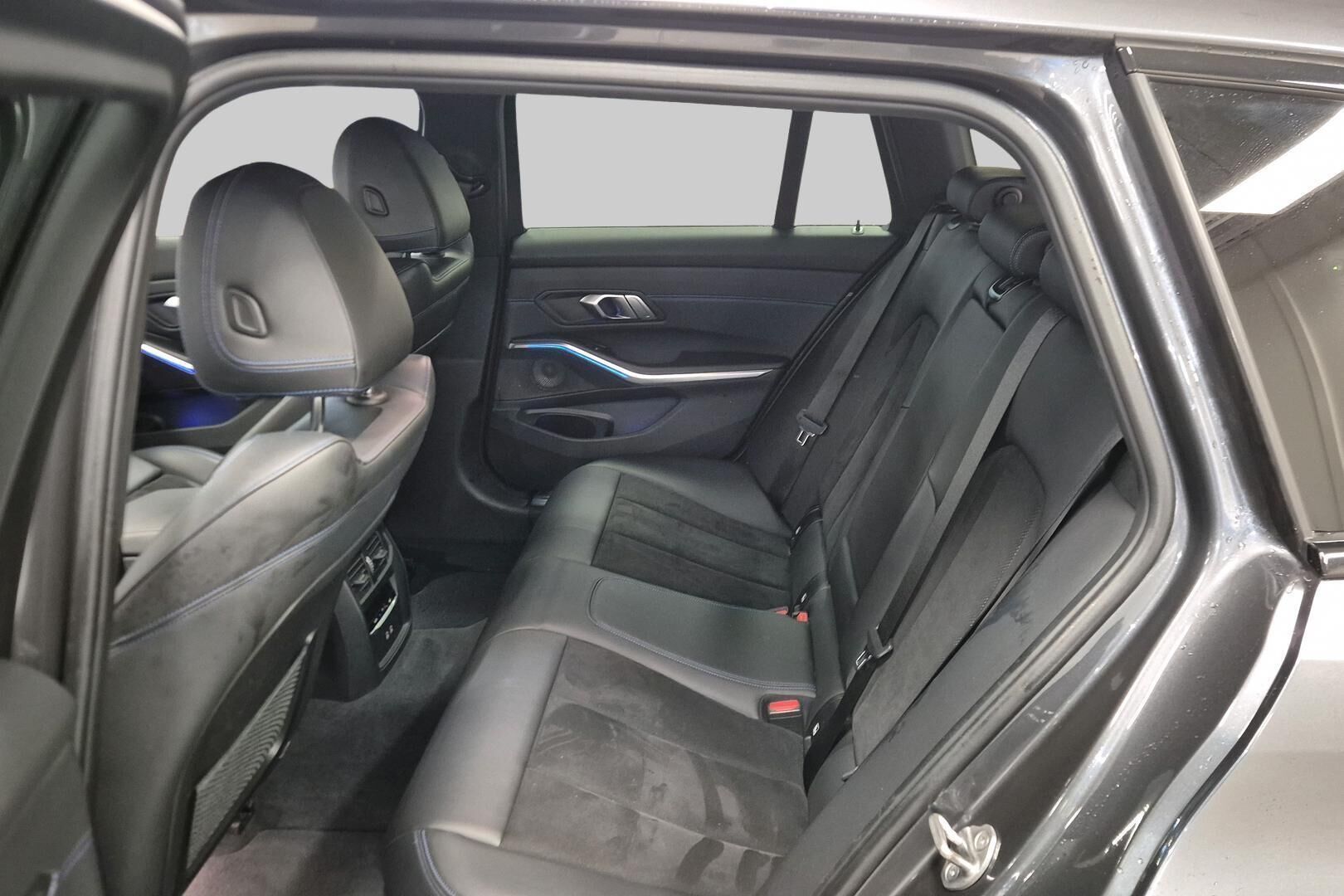 BMW 3-sarja iso kuva 10