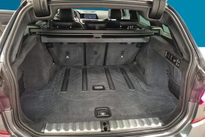 BMW 3-sarja esikatselu 12