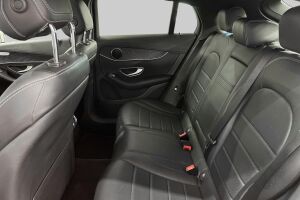 MERCEDES-BENZ GLC esikatselu 10