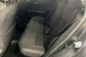 Toyota C-HR esikatselu 9