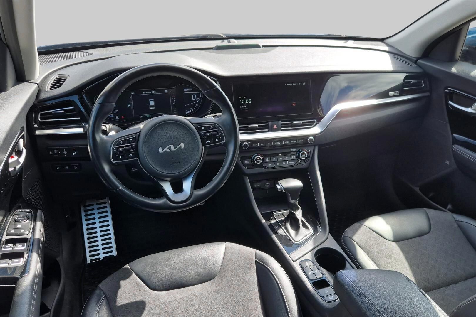 Kia Niro plug-in iso kuva 3