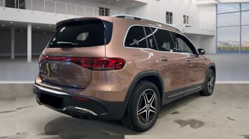 MERCEDES-BENZ EQB esikatselu 1