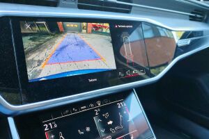 AUDI A6 esikatselu 12